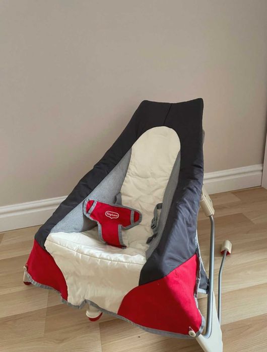 Leżaczek Tiny Love 0-9kg