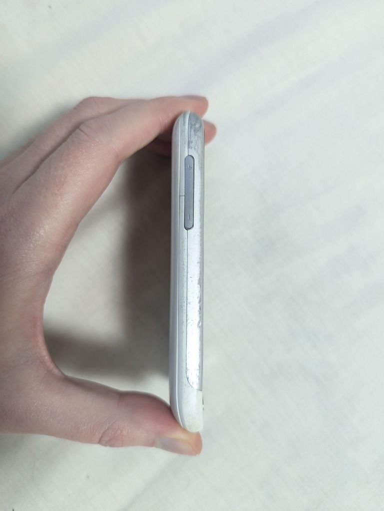 HTC Desire PB99200 під ремонт