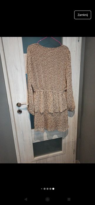 Sukienka w zwierzęcy print