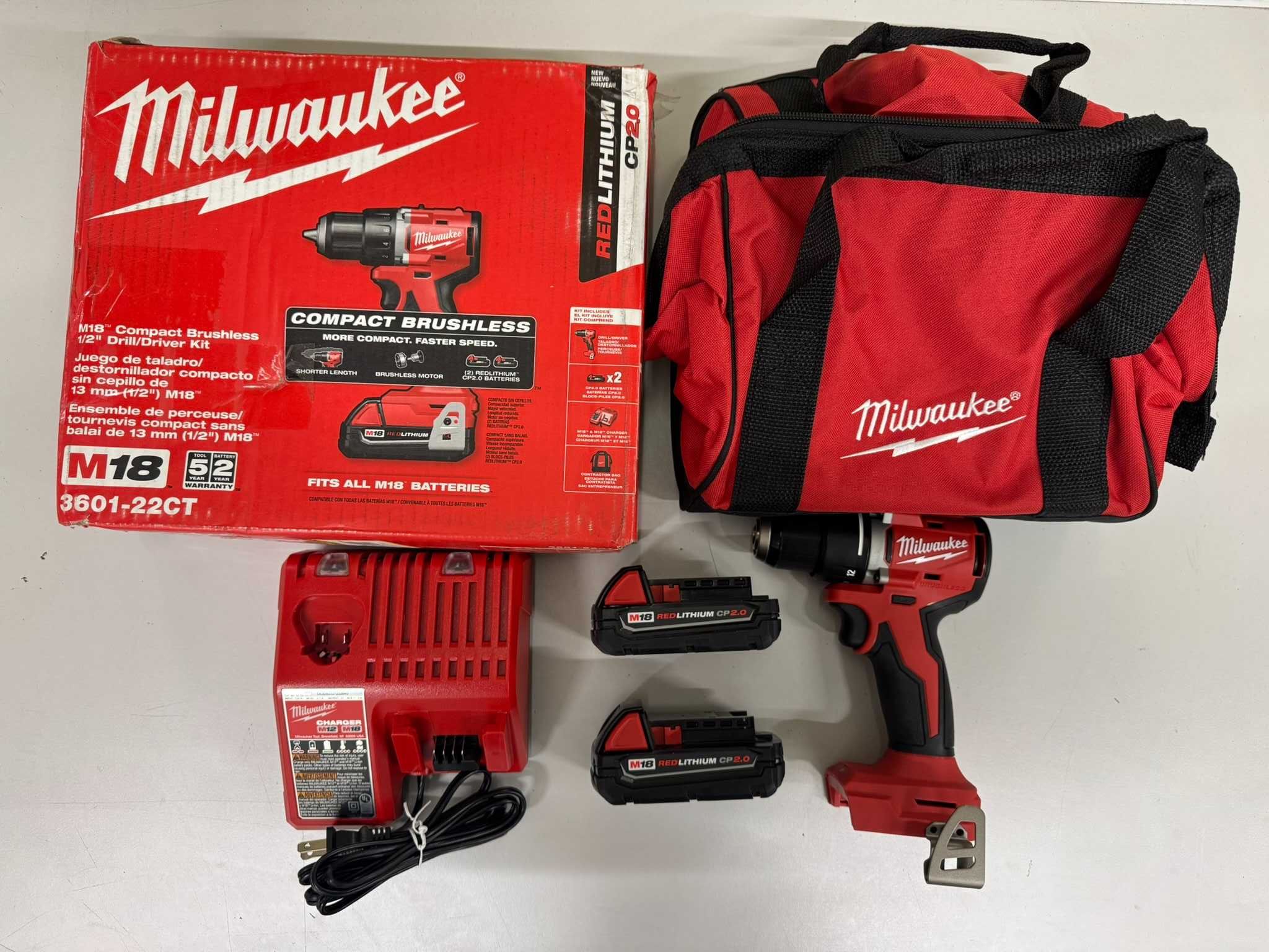 Wiertarko wkrętarka Milwaukee M18 Zestaw 2x bateria torba 3601-22ct