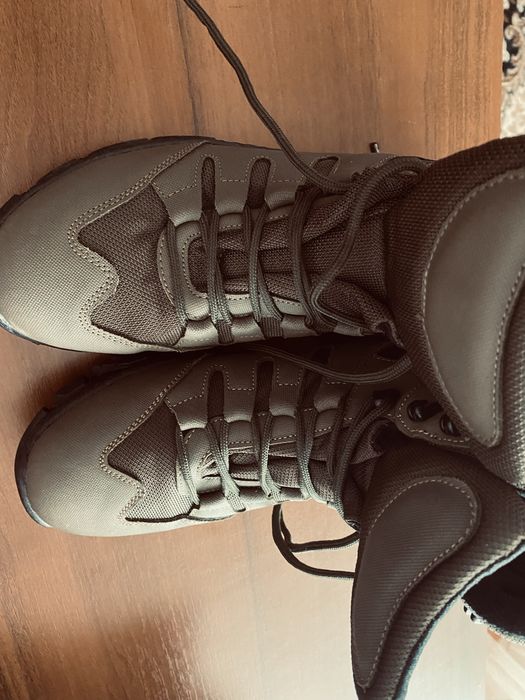 Продам берци демісезоні