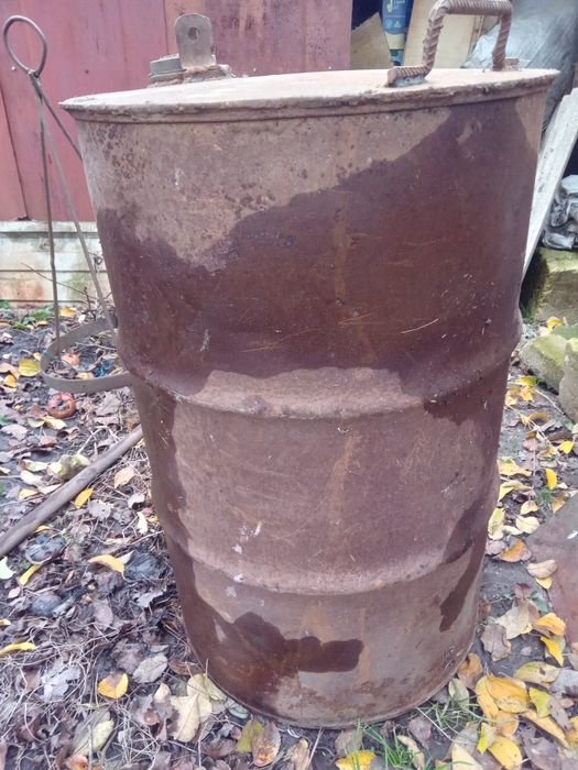 Бочкі 200-літрові