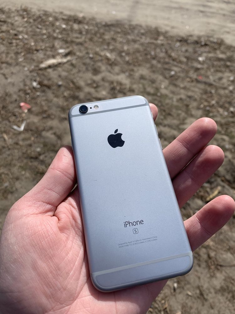 Продам iPhone 6S 32Gb рсім