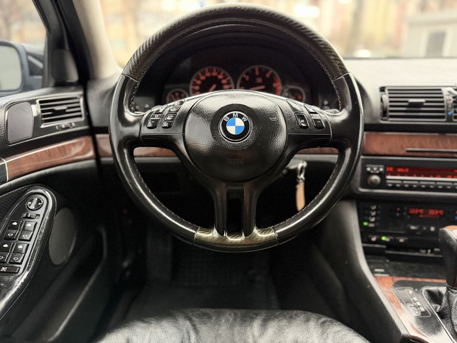 BMW 525 E39 2002 рік 2.5 дизель