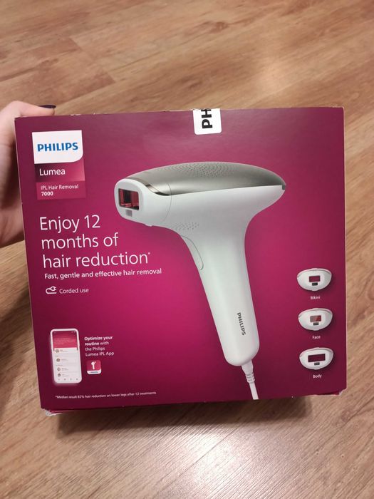 Depilator IPL Philips Lumea Advanced seria 7000 etui 3 nasadki