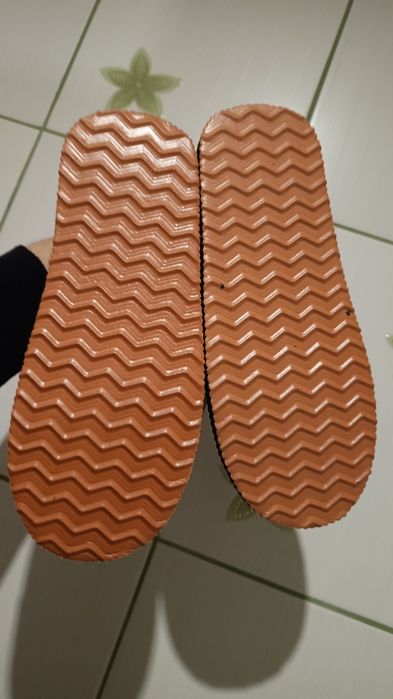 Super lekkie damskie kapcie / pantofle domowe, Rozmiar S/M, 23 cm