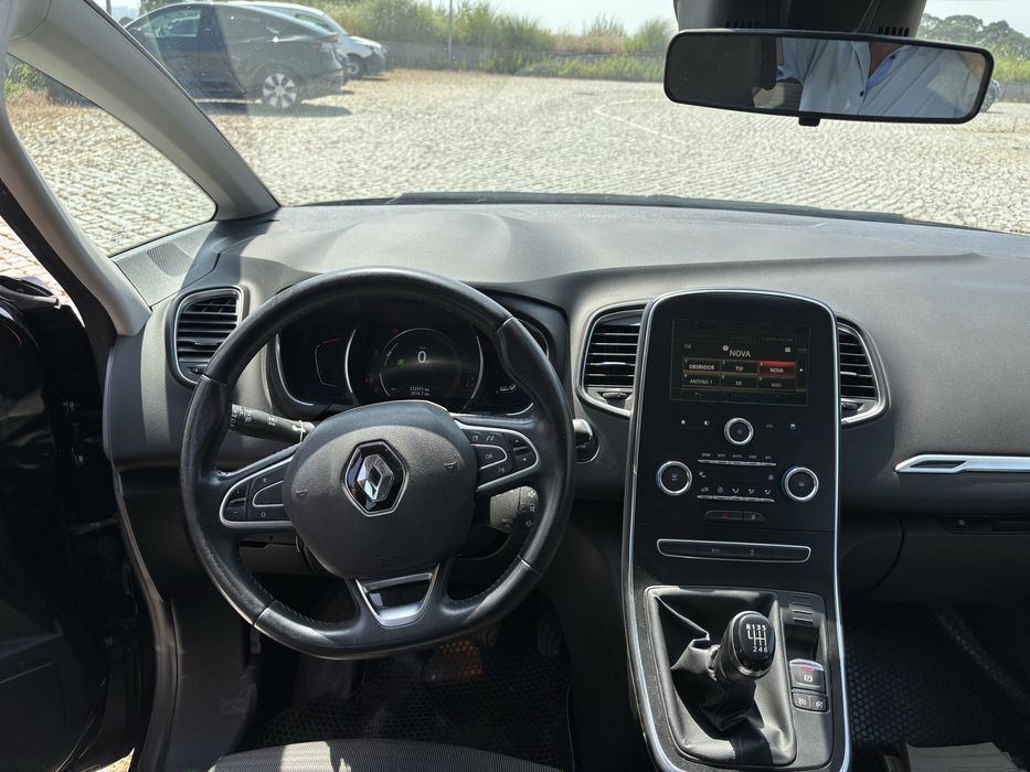 Renault Grand Scenic 1.5 dCi 7 lugares