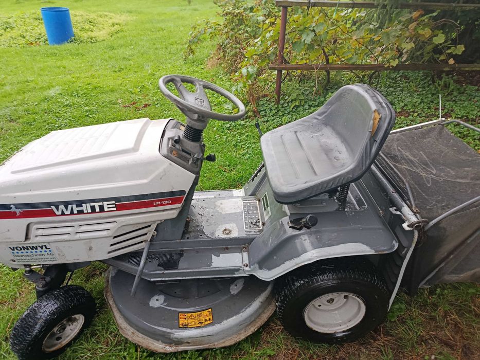 Traktorek kosiarka MTD WHITE