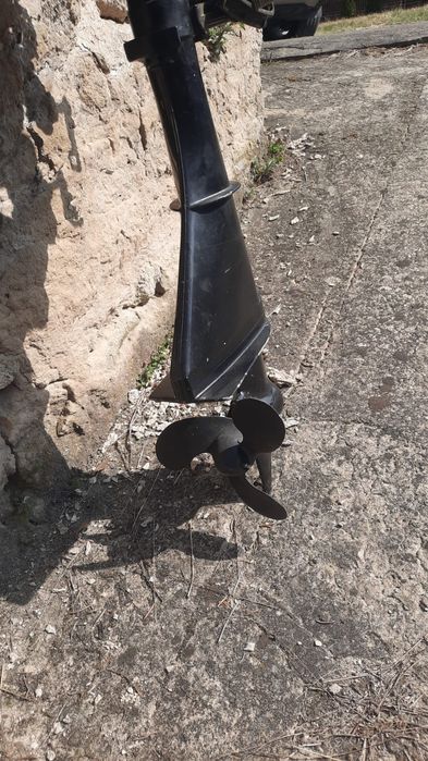 Sprzedam sprawny silnik do łodzi Mercury