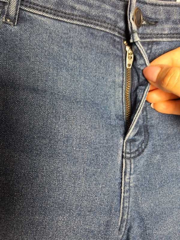 Spodnie jeansowe skinny rurki obcisłe wygodne elastyczne 42 14 XL