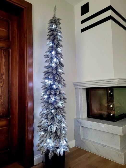 Choinka sztuczna  Świerk Zakopiański Snow Line  SLIM 160 cm