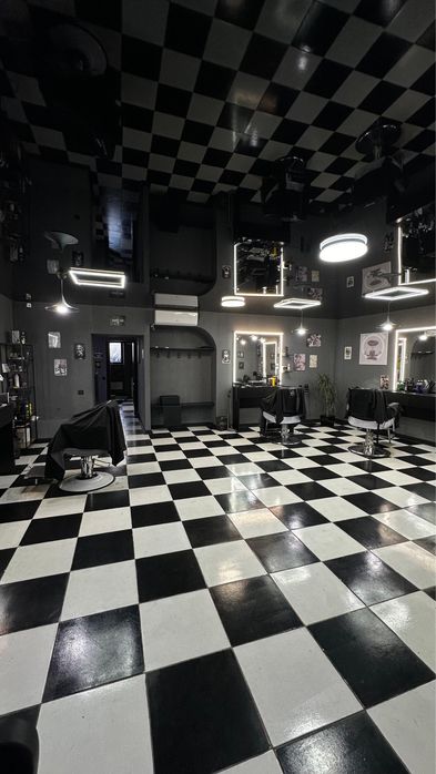 Продам діючий барбершоп у центрі Харкова (вул. Сумська)