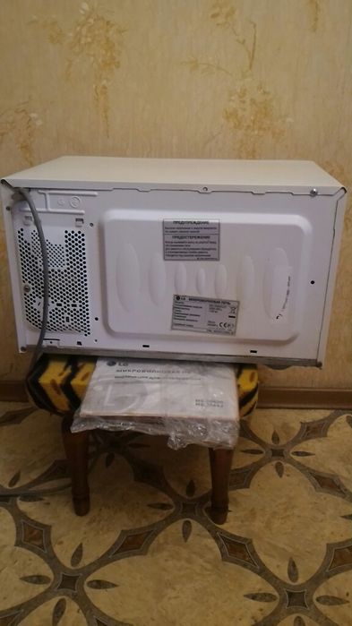 Микроволновая печь LG б.у