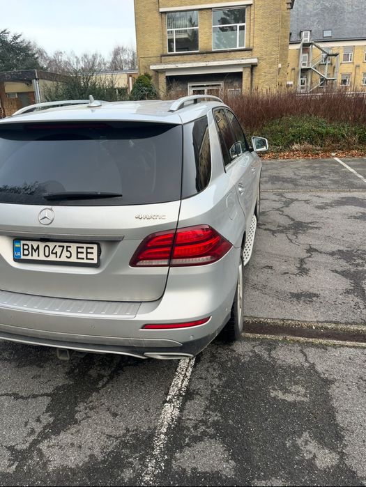 Продаж Мерседес GlE 300 D