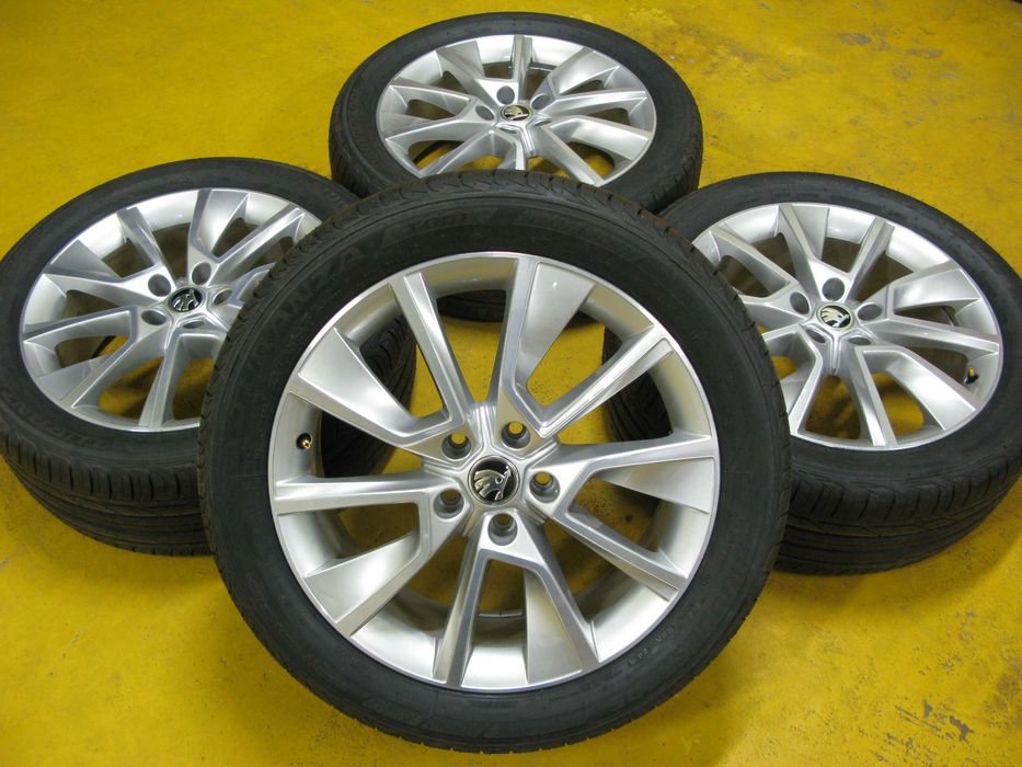 18 Skoda Octavia IV SuperB Karoq Vw T-Roc 5x112 ET45 Lato !!!
