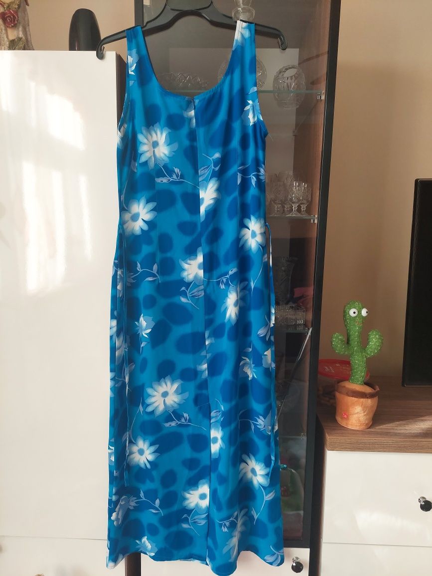 Nowa sukienka XL na lato długa w kwiaty XL niebieska