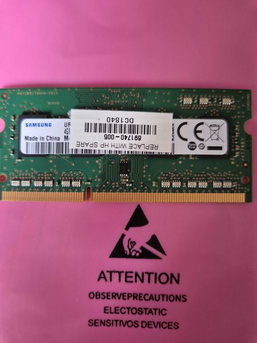 Pamiec DDR 4GB SAMSUNG 1600MHz Samsung