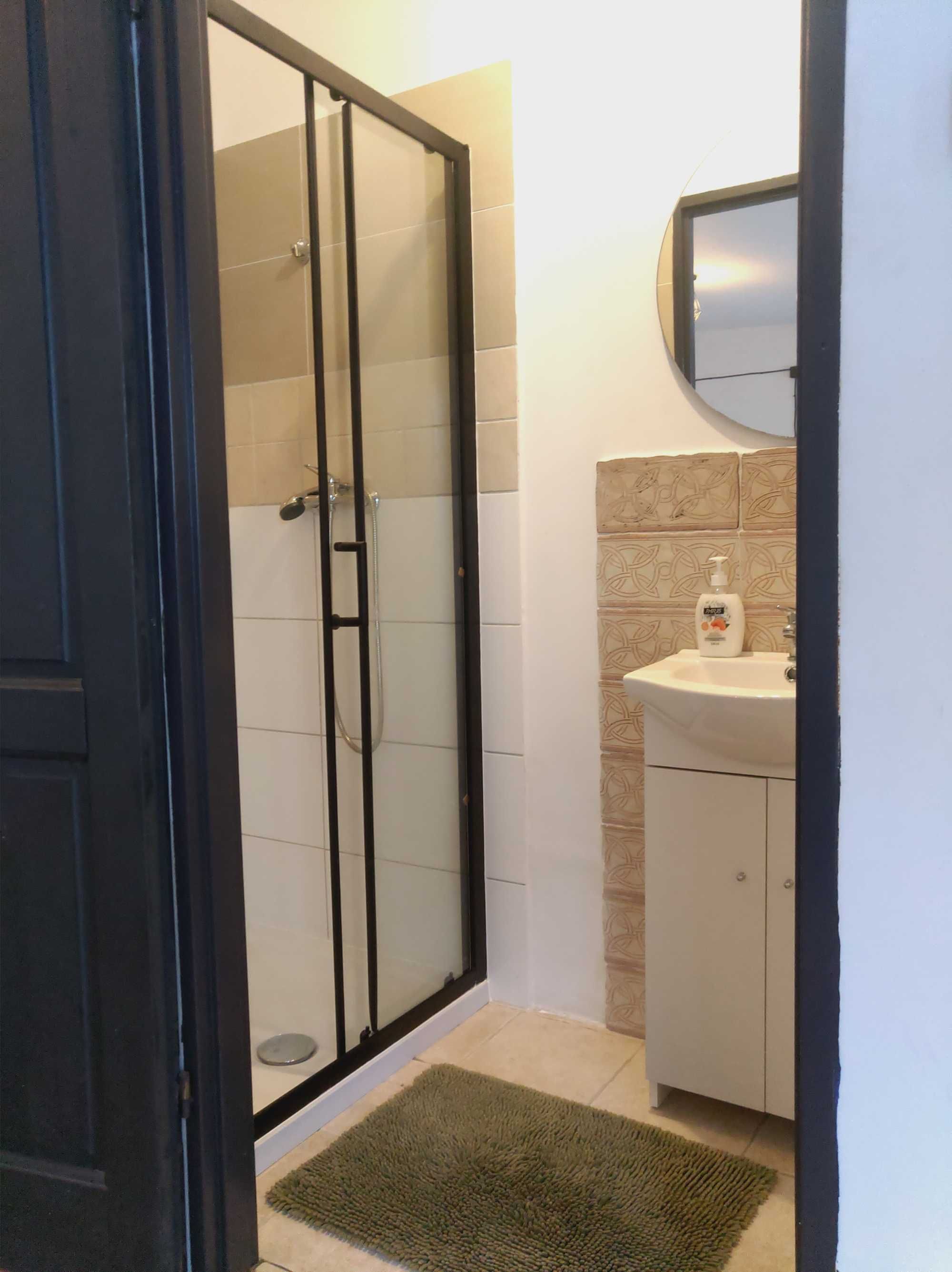 Bydynek 5os Kwatery pracownicze Nowy Modlin Zakroczym Lotnisko