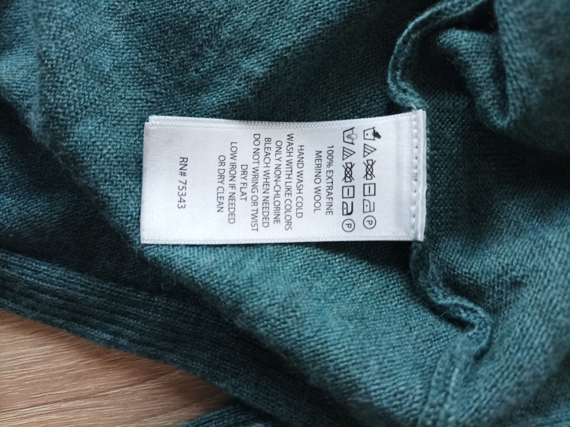 Max Studio sweterek Merino