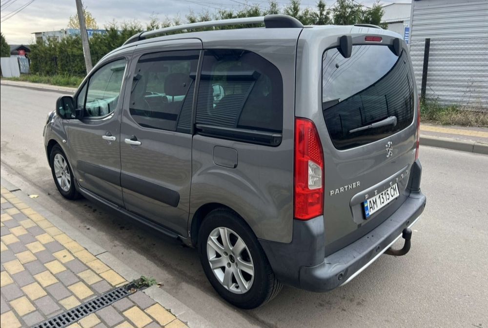 Peugeot Partner Tepee 2009