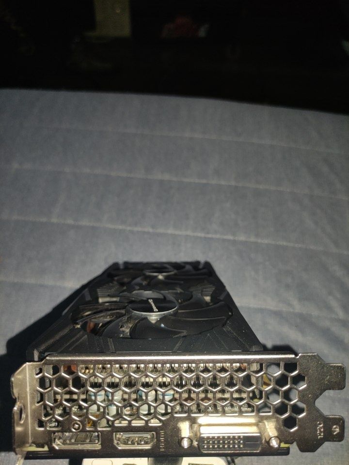 Karta graficzna Gainward GeForce GTX 1660 SUPER Ghost 6 GB GDDR6