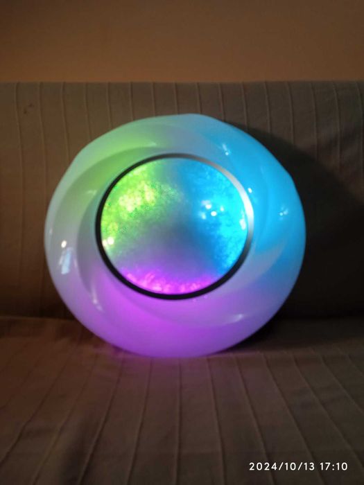 Світильник пюстра с функцією RGB, димер с пультом кєрування 72 вт.