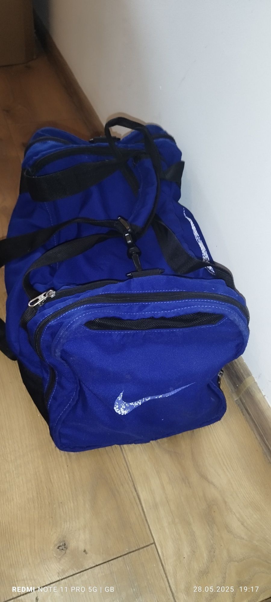 Sprzedam torbę Nike oryginalną