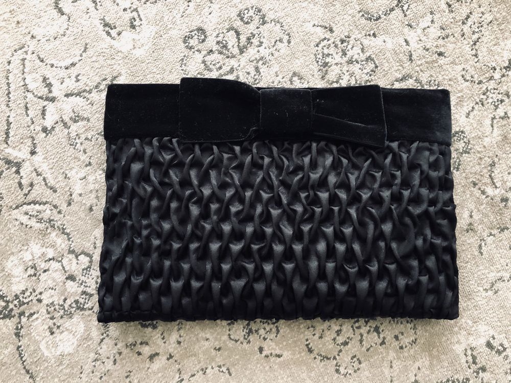 Clutch Preta de cerimónia