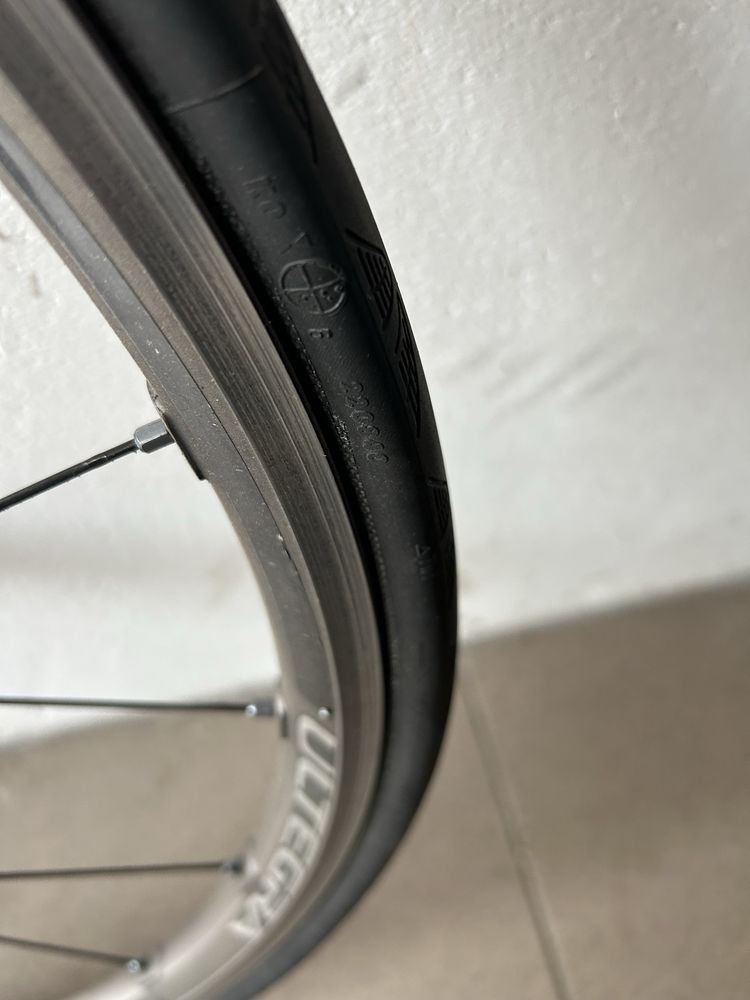 Koła Shimano Ultegra WH-6800