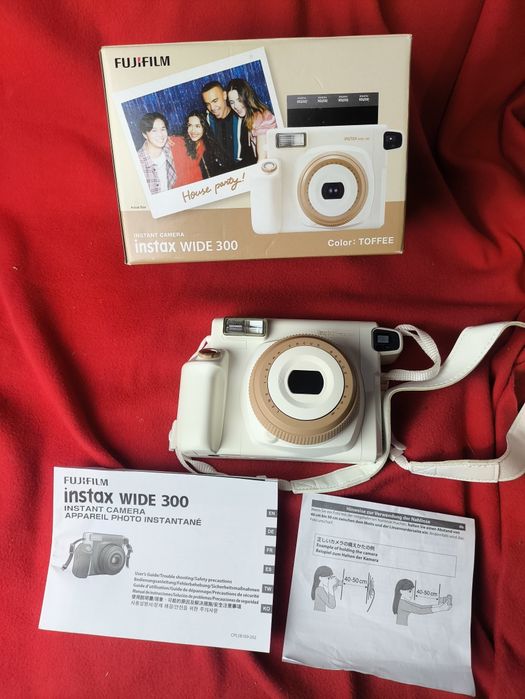 Aparat natychmiastowy Fujifilm Instax Wide 300 - toffie