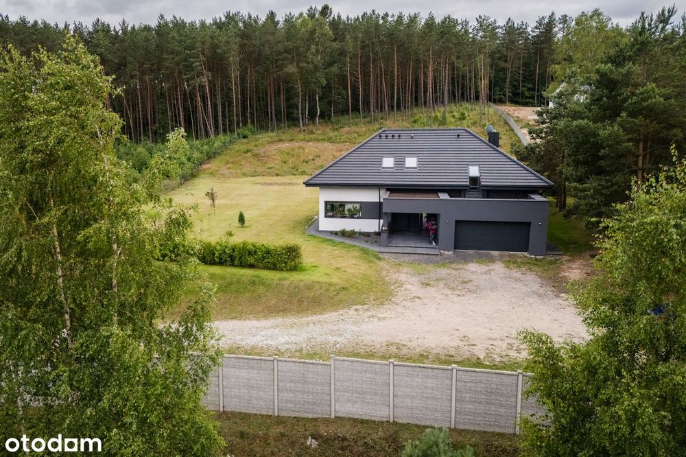 Dom wolnostojący w Koleczkowie - dom 297m² na działce 7 942m² z 2022r.