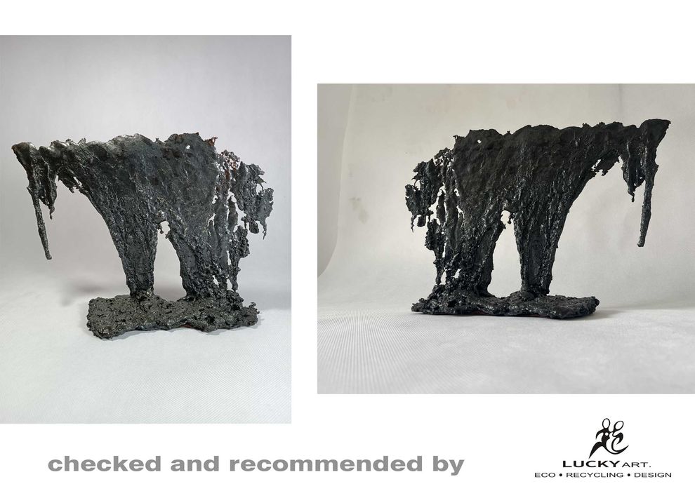 Futurystyczna rzeźba "Słoń" z koronki metalowej