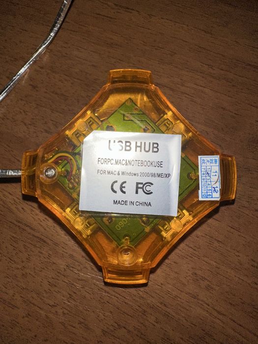 Продам USB хаб на 4 порти