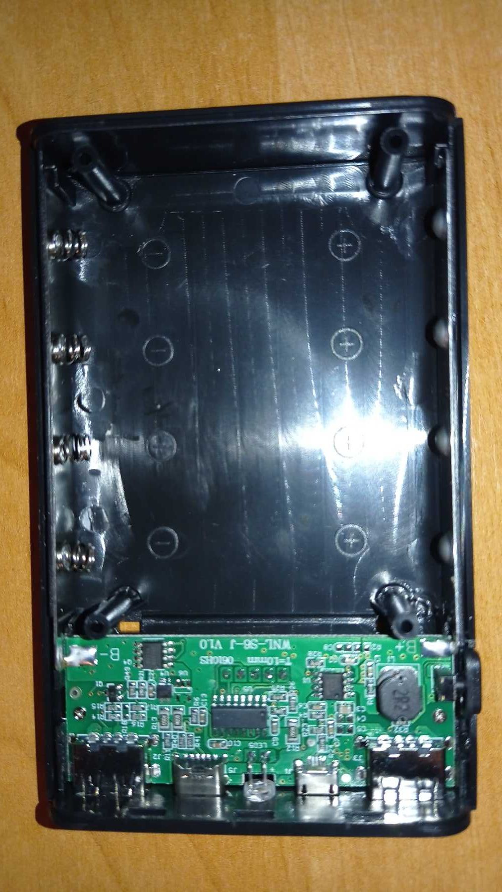 корпус Внешний аккумулятор 18650 с 2 Usb портами 5В