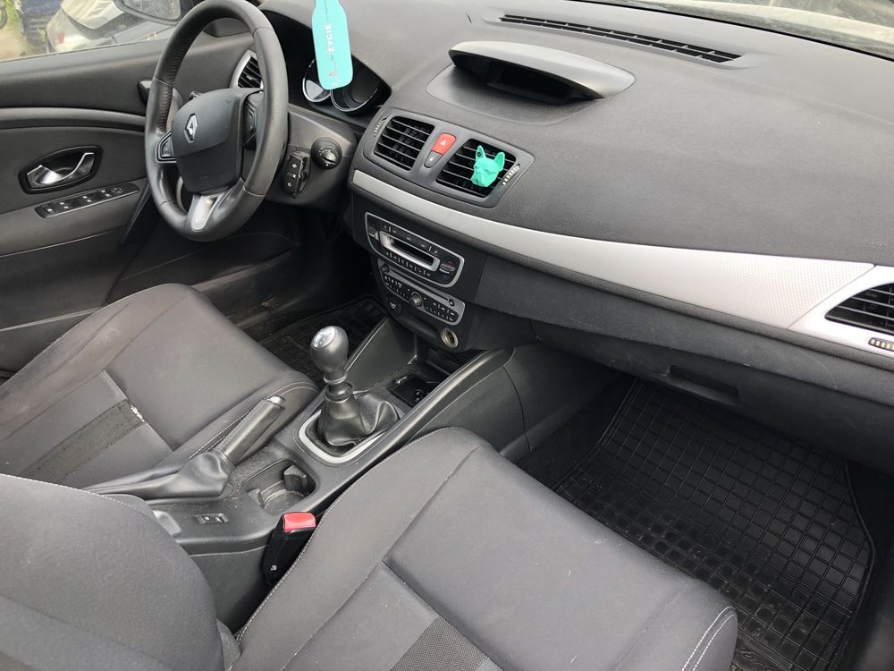 Renault Megane Grandtour; VAT; Uszkodzony