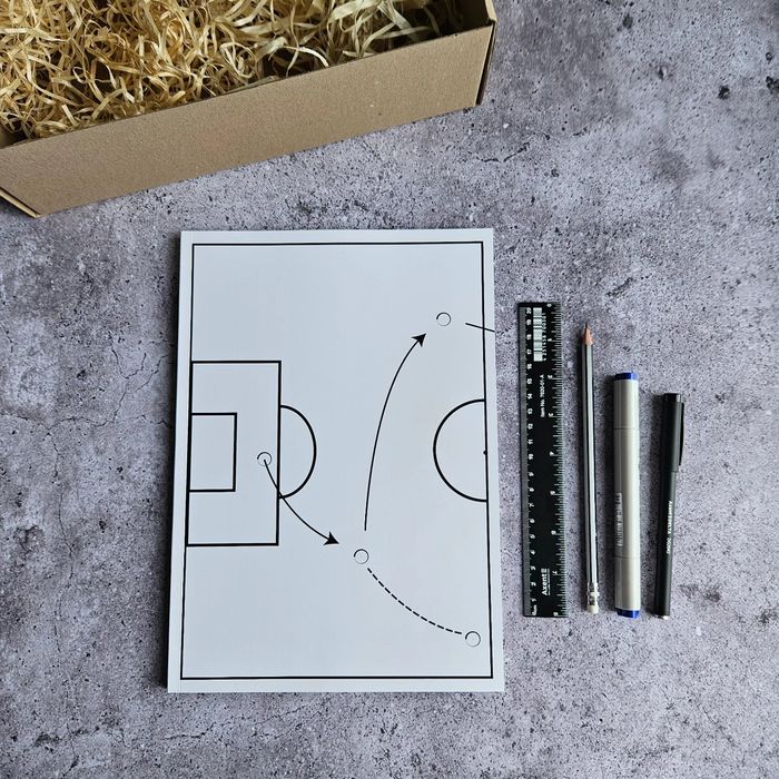 Подарунковий набір для тренера з футболу