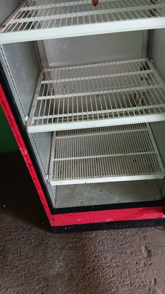 Lodówka uszkodzona  Coca Cola