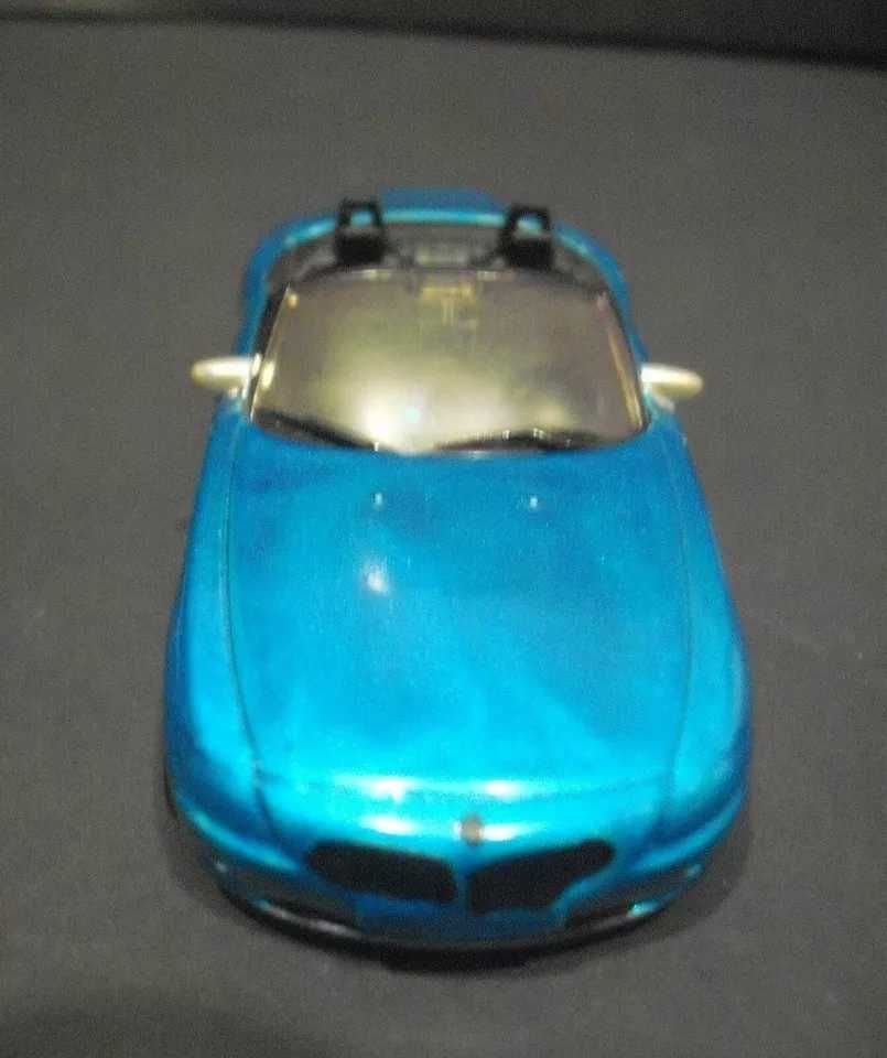 BMW Z4 - WELLY 1:64 Diecast Vehicle Model Car