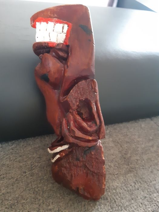 Rzeźba szczęka Kamiński unikat