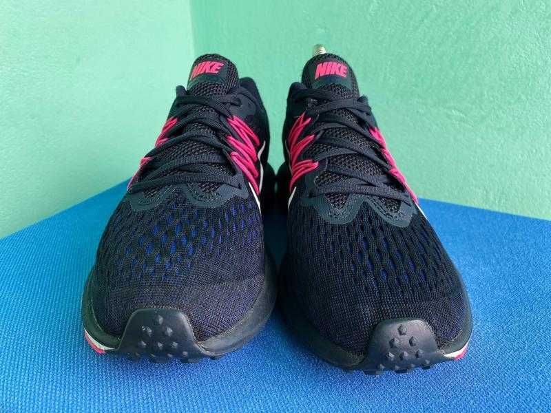 Кросівки Nike Zoom Winflo 5 Low