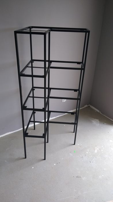 Zbudowa spiżarni, regał loft