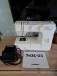 Швейная машинка Janome 743 C-03
