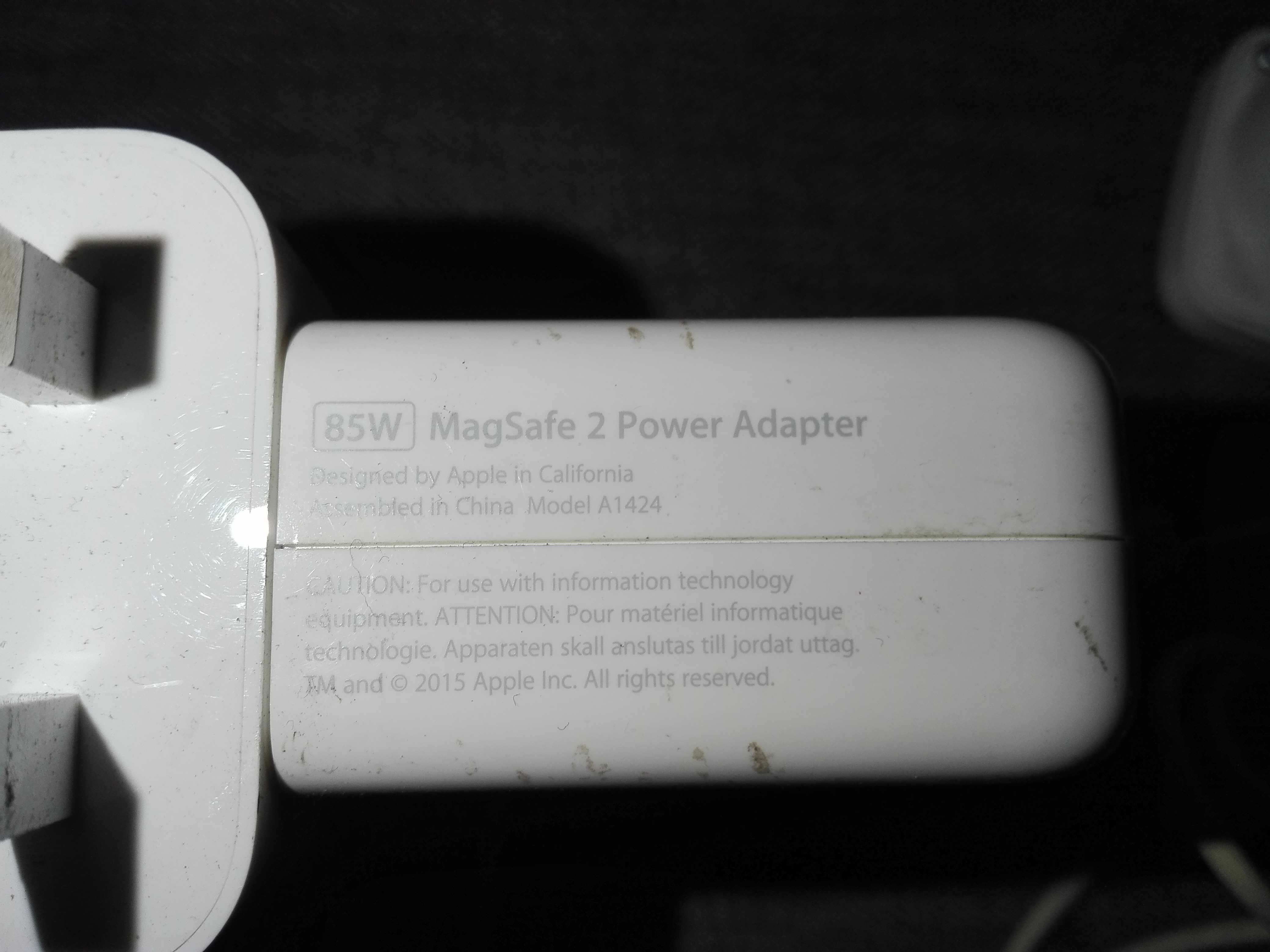 Apple Magsafe 2 Power Adapter 85W A1424 He робочий