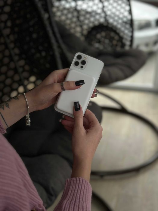 MagSafe Battery Pack 5000 mAh Павербанк Powerbank