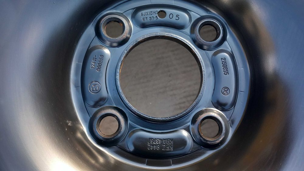 Felgi FORD ECOSPORT,FIESTA,B-MAX 4x108, 6Jx15, ET37.5 , Czujniki