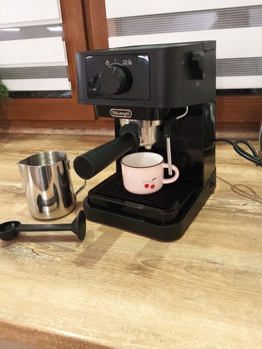 Ekspres do kawy DeLonghi Stilosa