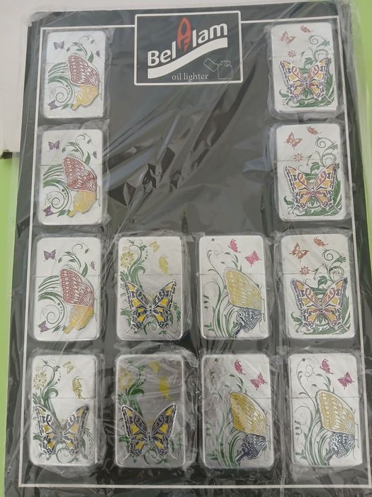 Expositor isqueiros