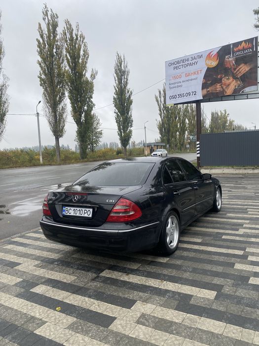 Mercedes-benz w211 3.0