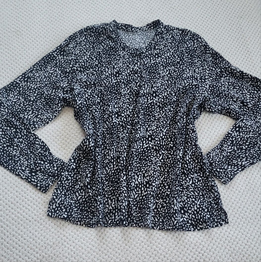 Koszula damska oversize długimi rękawami zapinany dekolt print