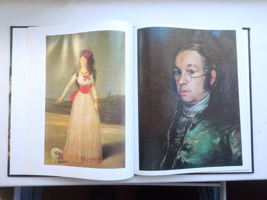 Книги Goya и Manet